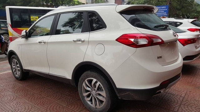Xe hơi Trung Quốc, cái kết buồn của thương hiệu giá rẻ tại Việt Nam Xe hơi Trung Quốc, cái kết buồn của thương hiệu giá rẻ tại Việt Nam