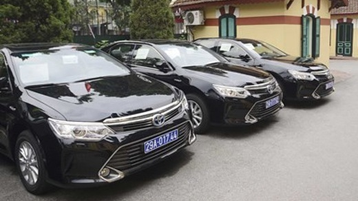 Hà Nội thí điểm khoán xe công giá 13.000 đồng/km