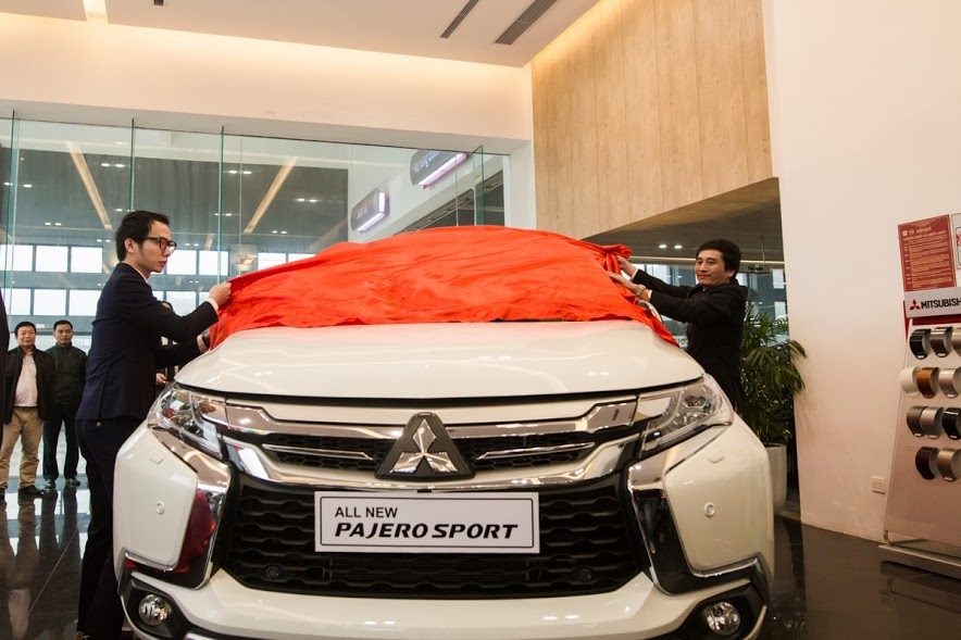 Mitsubishi Triton MIVEC và Pajero Sport thế hệ mới ra mắt khách hàng miền Trung mitsubishi triton mivec va pajero sport the he moi ra mat khach hang mien trung
