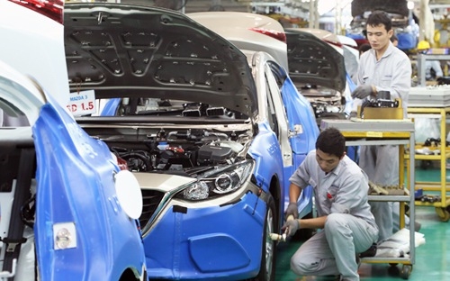 Lối rẽ mới của ôtô Việt trước mốc 2018 loi re moi cua oto viet truoc moc 2018