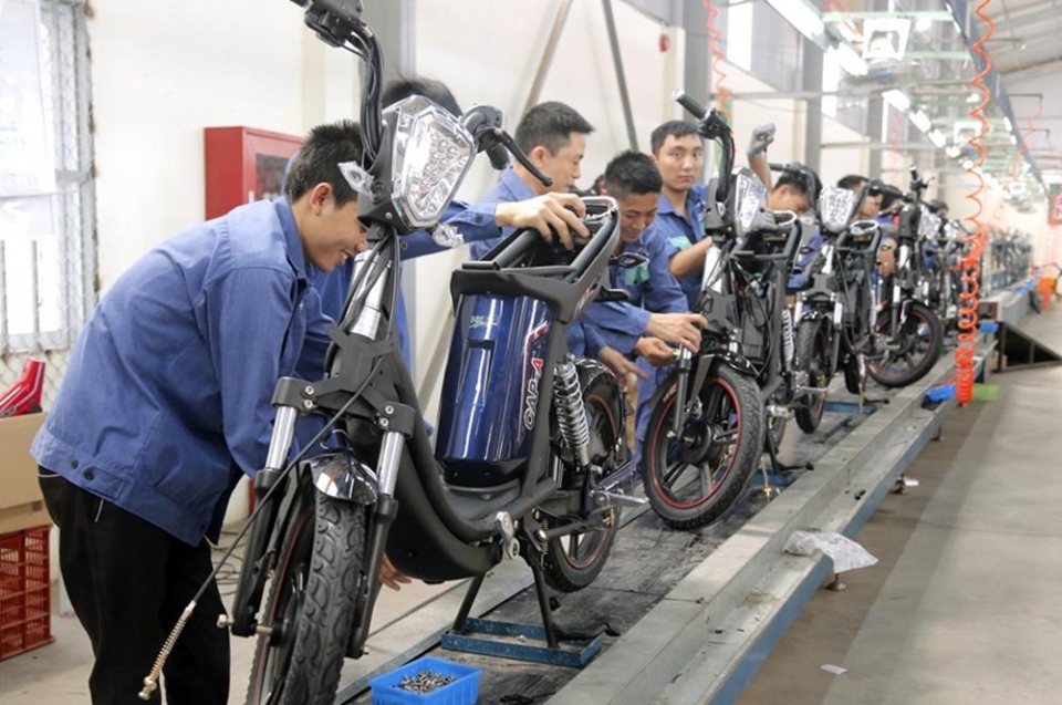 Xe điện hai bánh PEGA nỗ lực xe dien hai banh pega no luc viet hoa