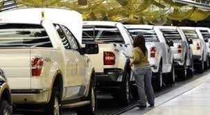 Người Việt chi gấp đôi để nhập xe con từ Thái Lan
