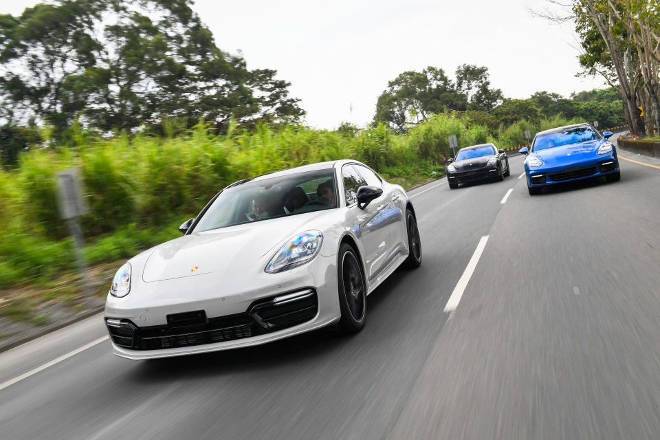 porsche to chuc chuong trinh trai nghiem panamera tai dai loan