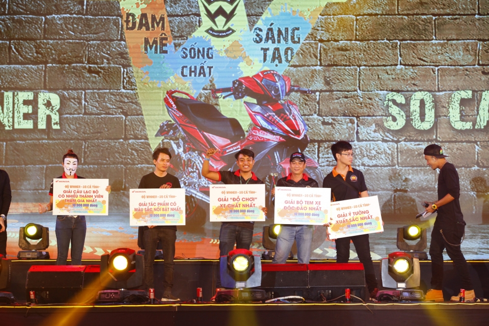 mot so hinh anh buoi trao giai do winner so ca tinh do honda to chuc