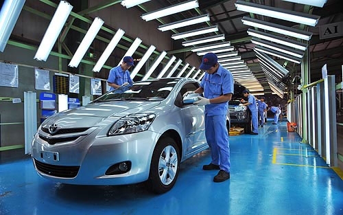 Ô tô Việt học được gì từ thất bại cay đắng ?