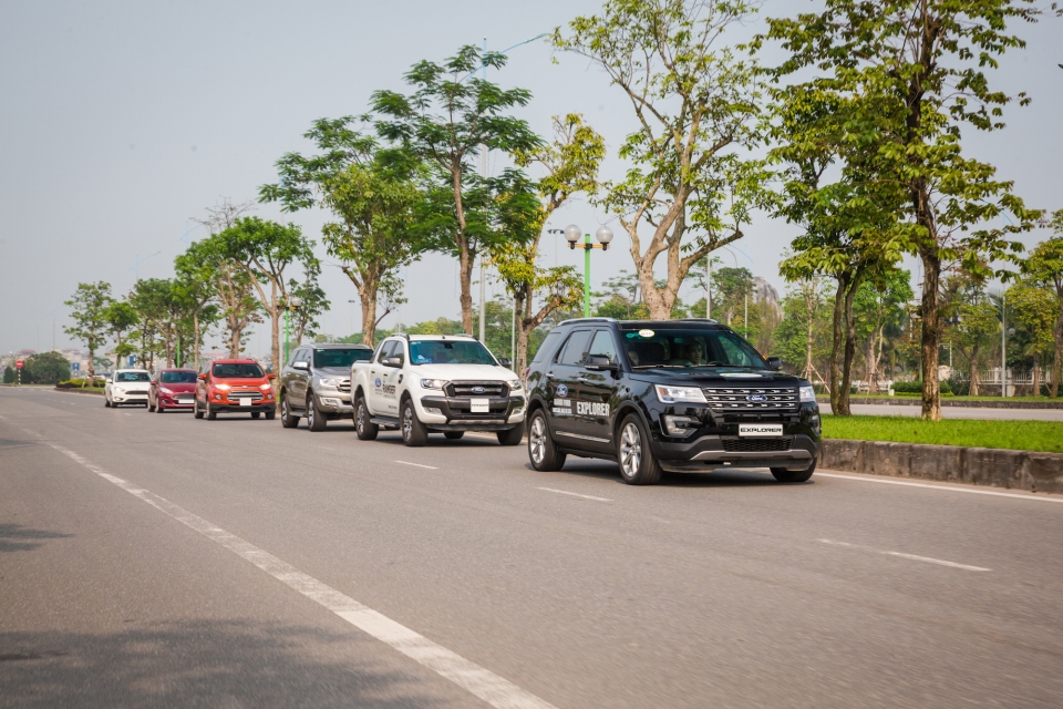 Ford Việt Nam khởi động chương trình lái thử xe & bảo dưỡng lưu động năm 2017 ford viet nam khoi dong chuong trinh lai thu xe bao duong luu dong nam 2017