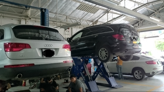 Ô tô bùng nổ, xe cũ thành "mỏ vàng" chặt chém của thợ sửa xe