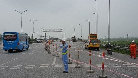 Điều chỉnh công tác tháo dỡ Trạm thu phí Đại Xuyên