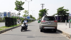 Đà Nẵng: Tranh cãi đường gom thành đường một chiều da nang tranh cai duong gom thanh duong mot chieu