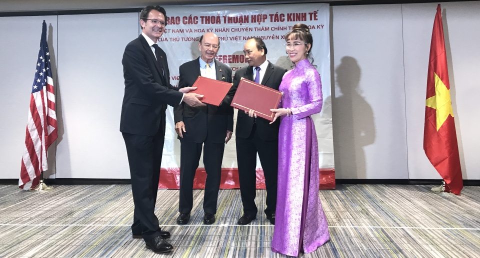 Vietjet ký nhiều hợp đồng lớn trong chuyến thăm chính thức Hoa Kỳ của Thủ tướng Nguyễn Xuân Phúc vietjet ky nhieu hop dong lon trong chuyen tham chinh thuc hoa ky cua thu tuong nguyen xuan phuc