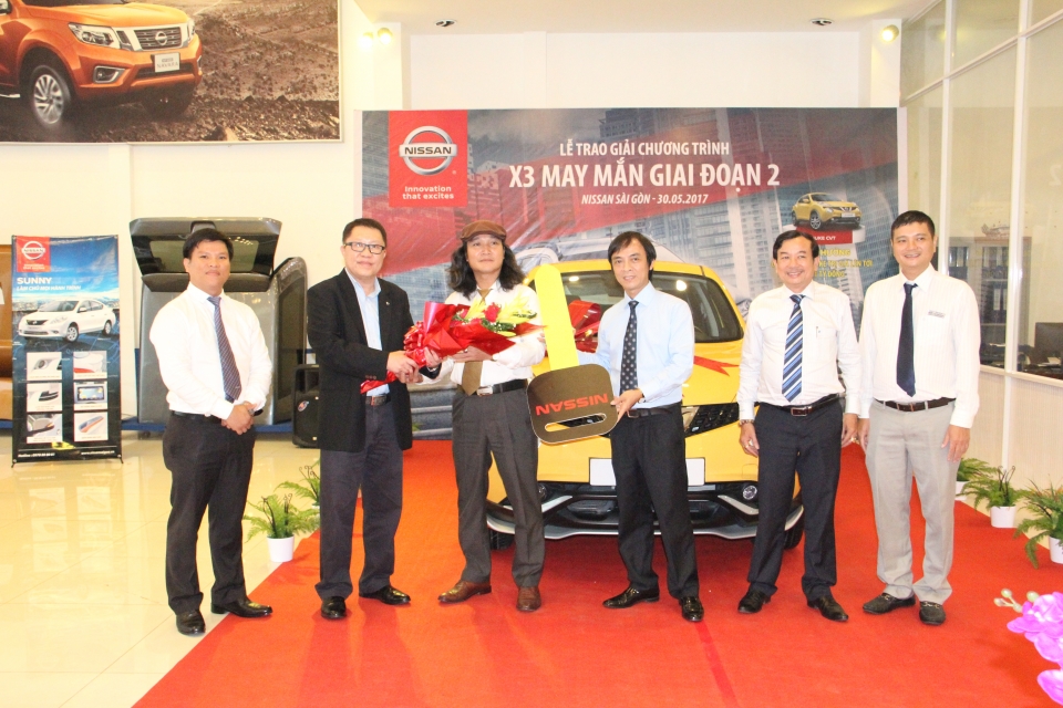 nissan viet nam cong bo ket qua chuong trinh boc tham trung thuong x3 may man