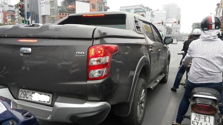 Xe bán tải đắt thêm trăm triệu: Dân chơi "off-road" giật mình lo lắng xe ban tai dat them tram trieu dan choi off road giat minh lo lang