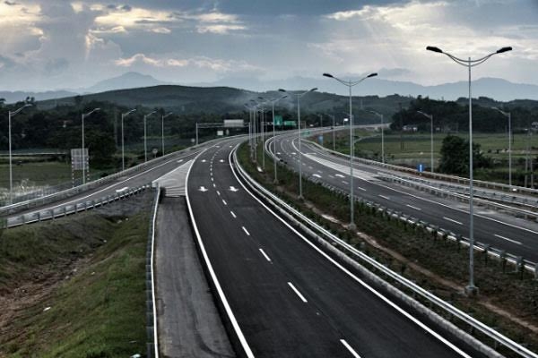 Xin ý kiến Quốc hội làm cao tốc Bắc-Nam hơn 300.000 tỷ xin y kien quoc hoi lam cao toc bac nam hon 300000 ty