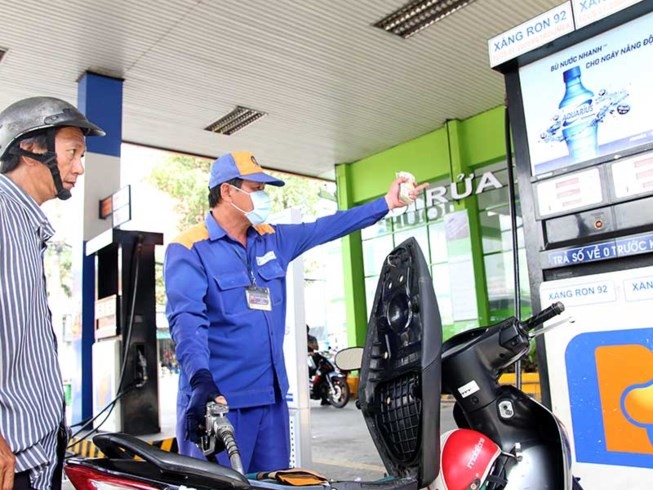 Đau đầu chuyện "xóa sổ" xăng A92 dau dau chuyen xoa so xang a92