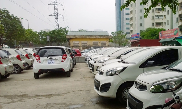 Ô tô tải Van biển D: Méo mặt vì ế, dân buôn chết chìm o to tai van bien d meo mat vi e dan buon chet chim
