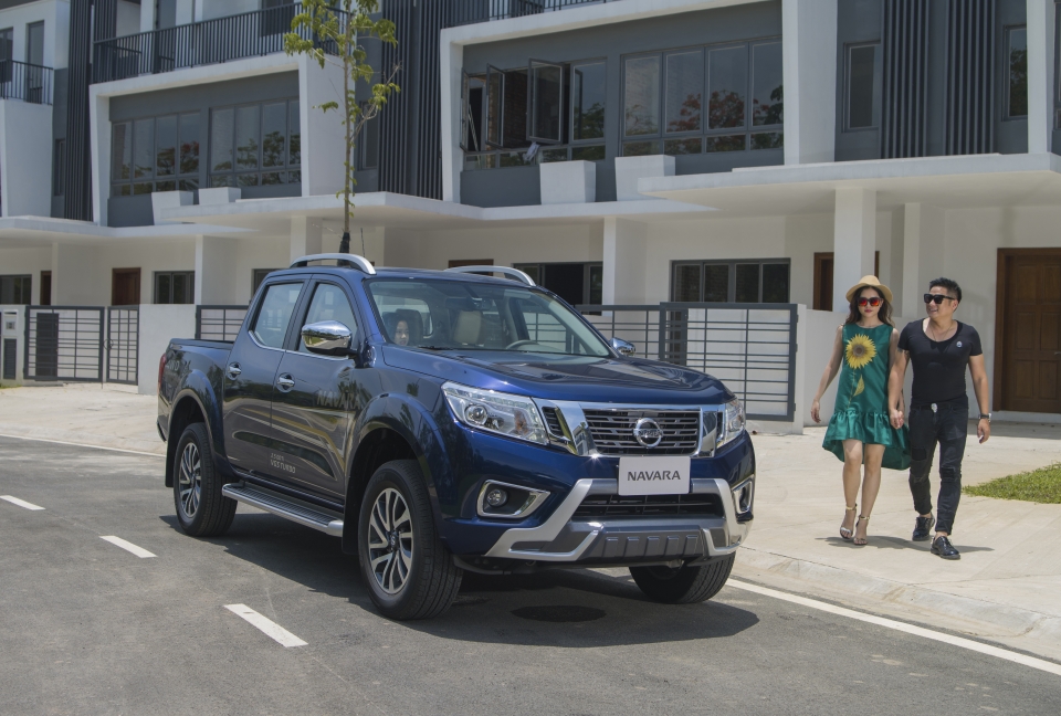 Theo chân diễn viên Minh Tiệp ngày cuối tuần với Nissan Navara theo chan dien vien minh tiep ngay cuoi tuan voi nissan navara