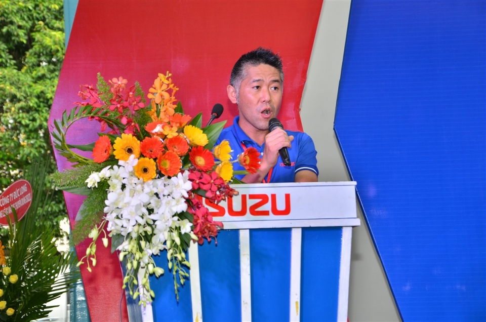 Sôi động hội thi tay nghề kỹ thuật viên Isuzu toàn quốc 2017 soi dong hoi thi tay nghe ky thuat vien isuzu toan quoc 2017