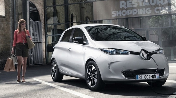 Pháp sẽ cấm ô tô, xe máy chạy xăng vào năm 2040