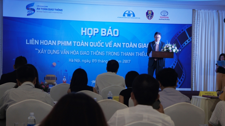 Toyota Việt Nam đóng góp vào Liên hoan phim về trật tự an toàn giao thông 2017 toyota viet nam dong gop vao lien hoan phim ve trat tu an toan giao thong 2017