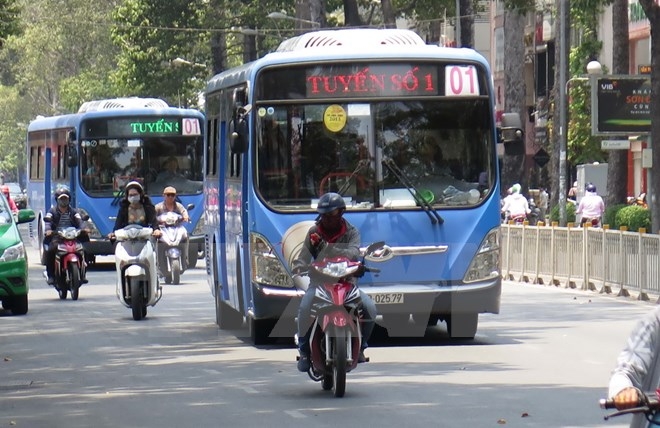 TP Hồ Chí Minh đẩy mạnh phát triển xe buýt để giảm ùn tắc giao thông tp ho chi minh day manh phat trien xe buyt de giam un tac giao thong