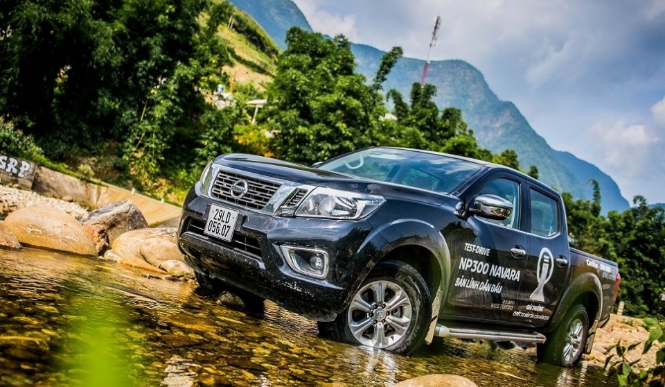 Bí mật đằng sau sự êm ái của Nissan Navara EL bi mat dang sau su em ai cua nissan navara el