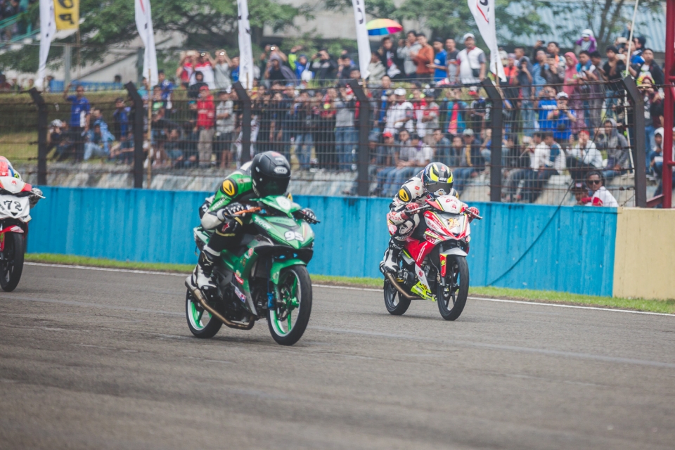 Honda Việt Nam tham gia chặng 4 giải đua Mô tô châu Á 2017 tại Indonesia honda viet nam tham gia chang 4 giai dua mo to chau a 2017 tai indonesia