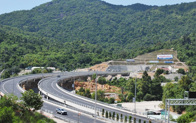Chính thức thông xe hầm đường bộ hiện đại nhất Việt Nam chinh thuc thong xe ham duong bo hien dai nhat viet nam