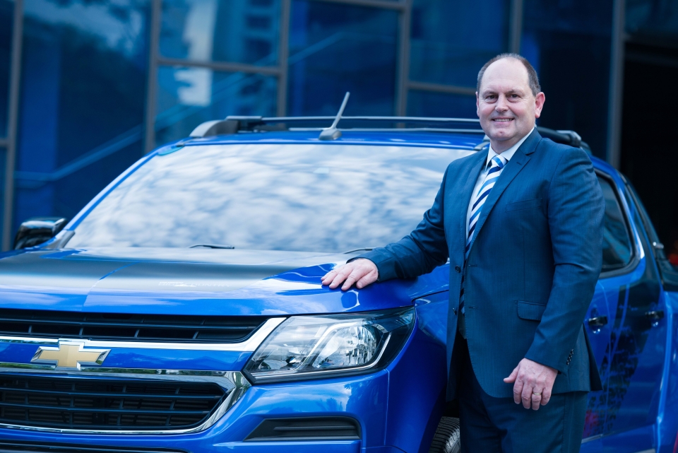 gm hop nhat co cau kinh doanh cua chevrolet tai dong nam a
