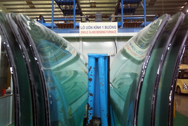 Chính phủ “bật đèn xanh” cho lắp ráp ô tô trong nước, giá xe liệu có giảm? chinh phu bat den xanh cho lap rap o to trong nuoc gia xe lieu co giam
