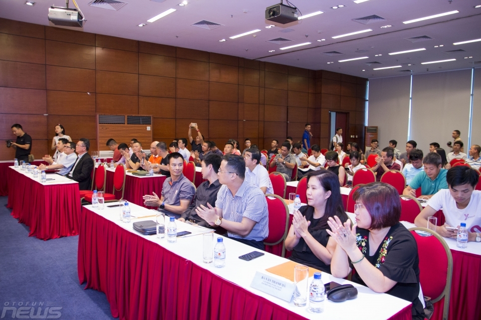 voc 2017 nissan viet nam tiep tuc dong hanh cung giai dau