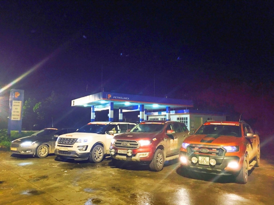 Một vòng Việt Nam: Hành trình đầy cảm xúc cùng chi hội ESC Team mot vong viet nam hanh trinh day cam xuc cung chi hoi esc team