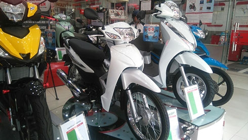 Ma trận giá xe máy tháng "cô hồn" tại Việt Nam ma tran gia xe may thang co hon tai viet nam