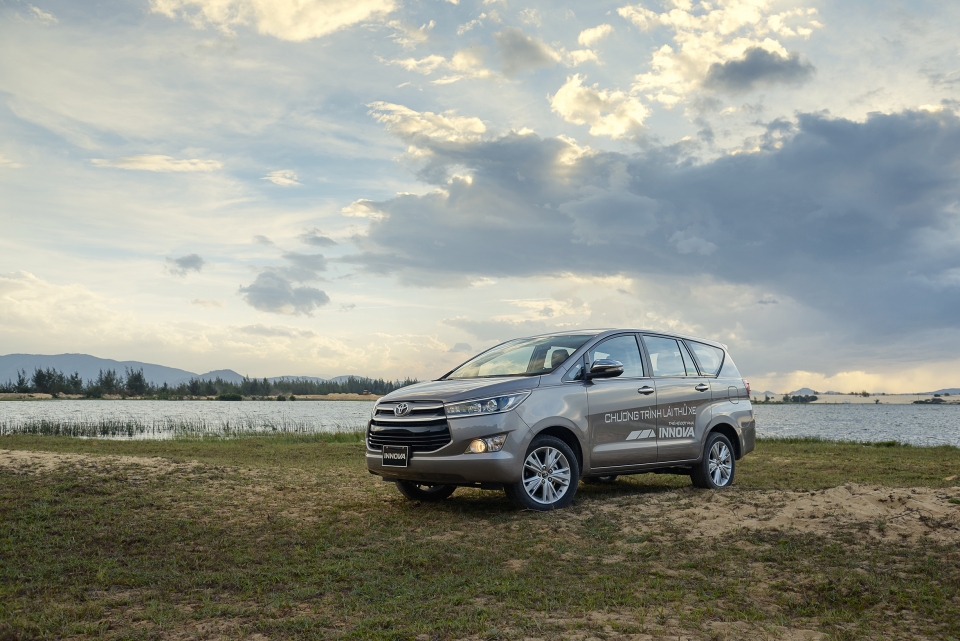 toyota viet nam dat doanh so an tuong trong thang co hon