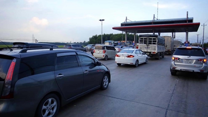 Vì sao BOT biến chất ?
