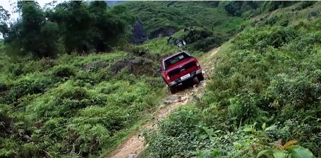 Off-road với Chevrolet (P3): Kĩ năng chế ngự dốc đứng off road voi chevrolet p3 ki nang che ngu doc dung