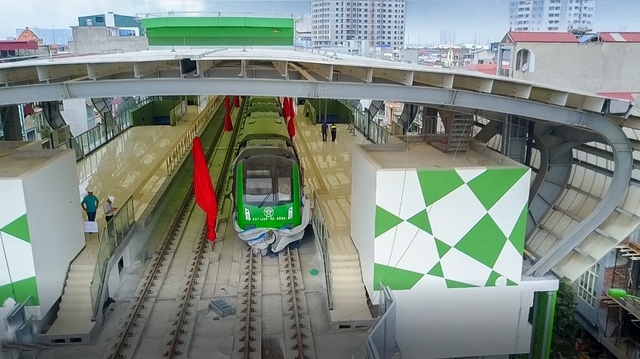Nâng dần tốc độ chạy thử tàu tuyến Cát Linh - Hà Đông