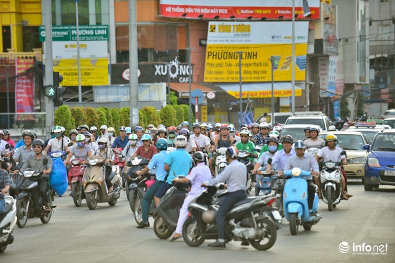 ha noi can canh nut that co chai tren duong nghin ty dang duoc giai toa