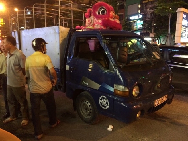 tai xe tu vong dot ngot khi dang lai xe tai