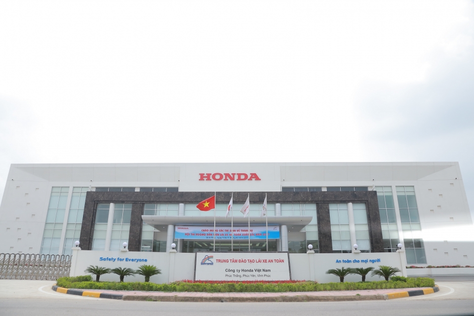 Honda Việt Nam chính thức triển khai chương trình đào tạo lái xe ô tô hạng B1 và B2 honda viet nam chinh thuc trien khai chuong trinh dao tao lai xe o to hang b1 va b2