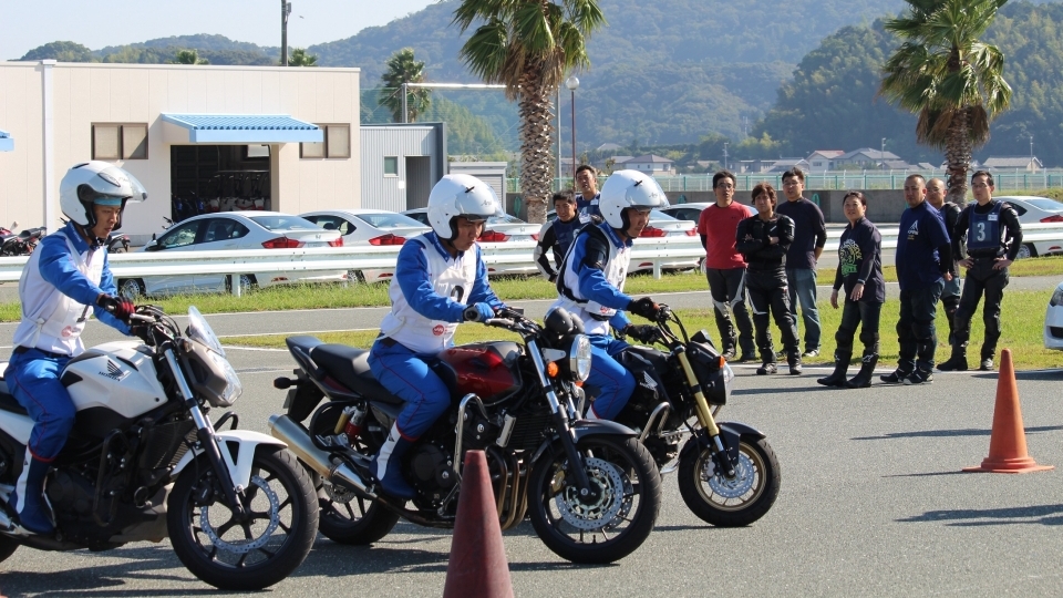 Honda Việt Nam thắng lớn tại "Hội thi Hướng dẫn viên Lái xe an toàn Quốc tế 2017"