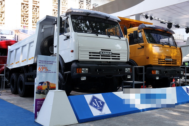 Nhiều loại ô tô tăng giá mạnh: Dân buôn xe tính bỏ nghề nhieu loai o to tang gia manh dan buon xe tinh bo nghe