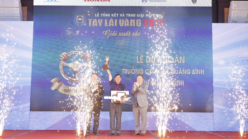 Vinh danh giáo viên lái xe ô tô chất lượng cao trên cả nước