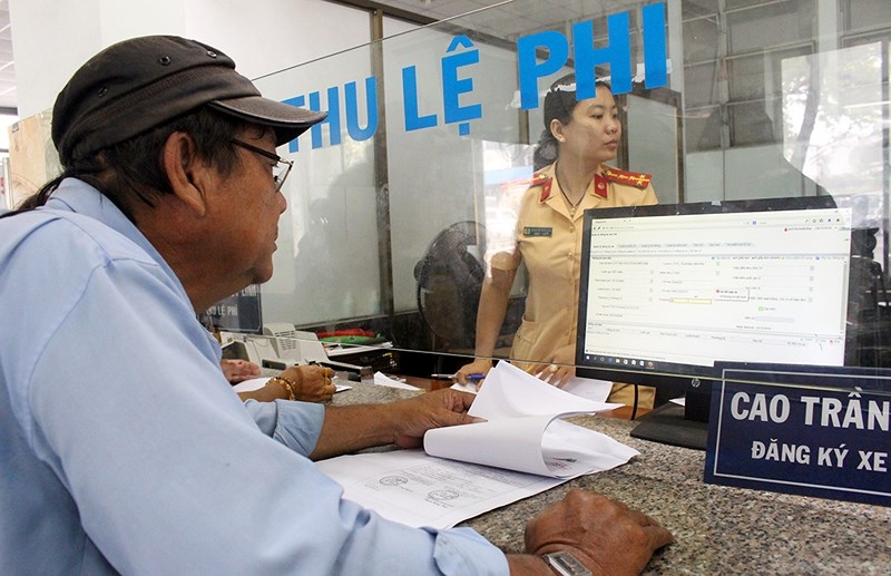 csgt tp ho chi minh noi gi ve viec bo so ho khau khi dang ky xe