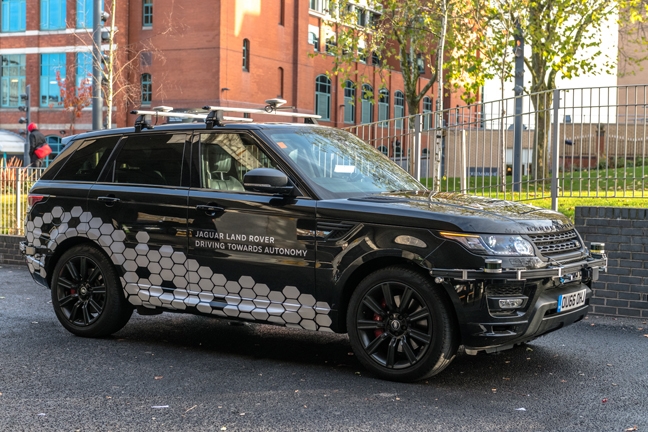 Jaguar Land Rover đẩy mạnh phát triển và thí điểm xe tự hành jaguar land rover day manh phat trien va thi diem xe tu hanh