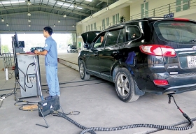 Đề xuất nâng tiêu chuẩn khí thải với ô tô cũ de xuat nang tieu chuan khi thai voi o to cu
