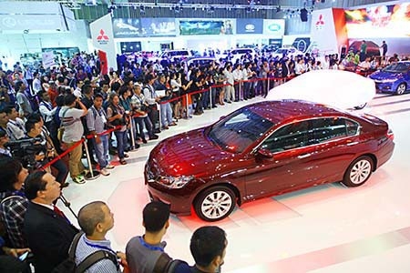 “Cơn khát” xe nhập khẩu sẽ được giải ngay trước thềm năm mới 2018? con khat xe nhap khau se duoc giai ngay truoc them nam moi 2018
