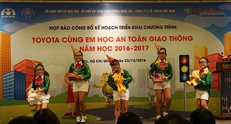 Toyota triển khai "Cùng em học An Toàn Giao Thông" năm học 2016-2017