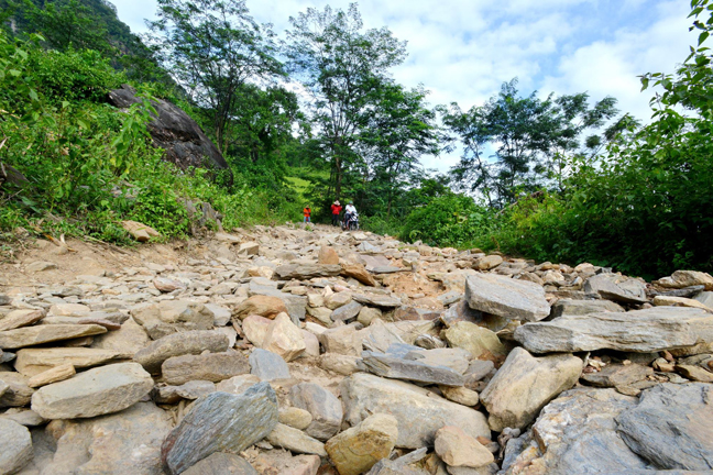 doi mat huoi mi