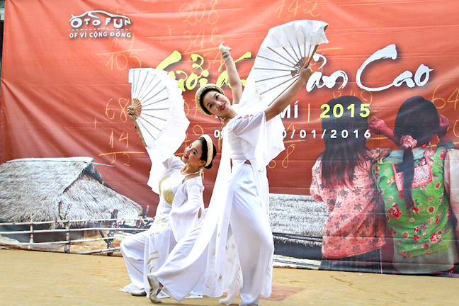 doi mat huoi mi