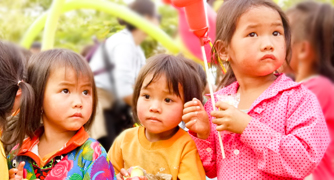 Đôi mắt Huổi Mí